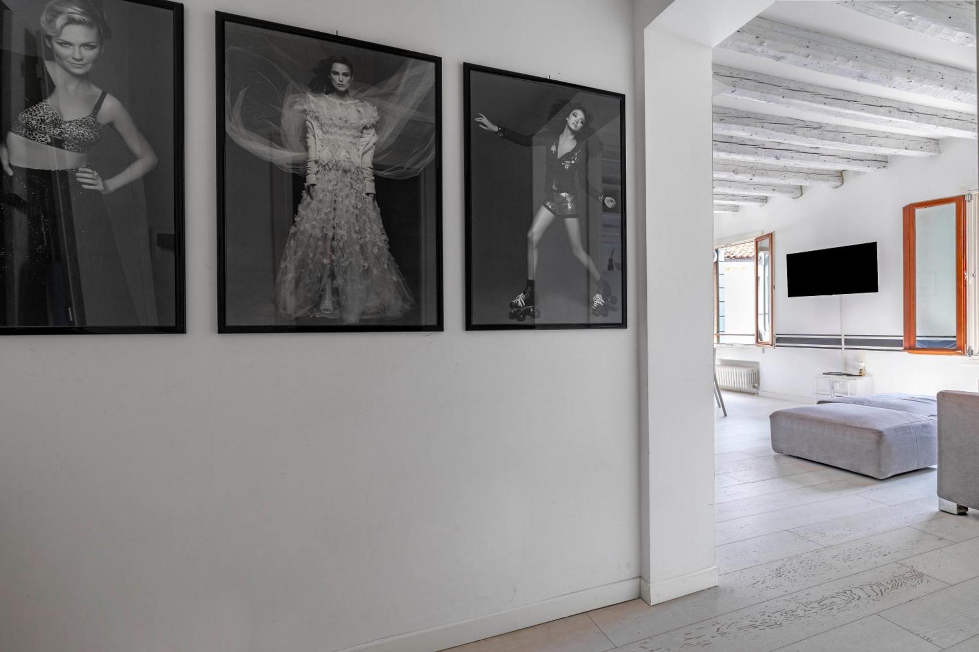 Black And White Appartement Venise